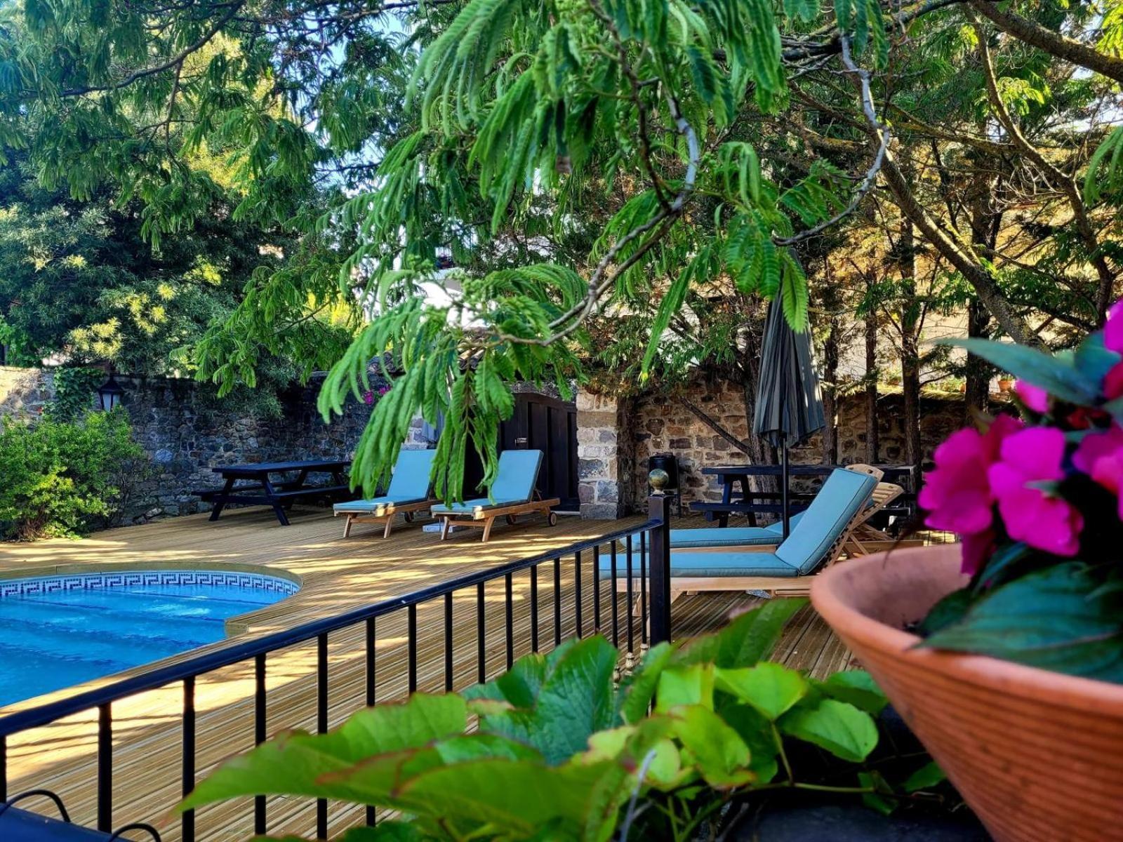 Apartamentos Villa De Potes Esterno foto