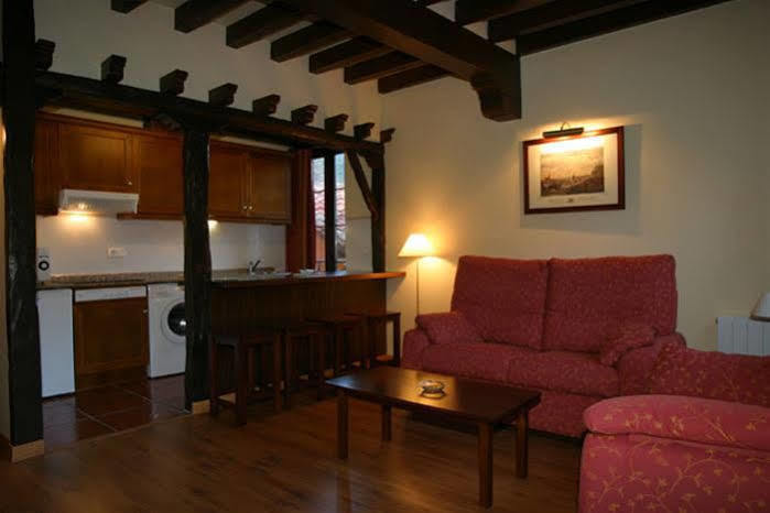 Apartamentos Villa De Potes Esterno foto